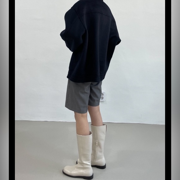 Y2K enamel cream color long boots with round toe - Picture 3 of 3